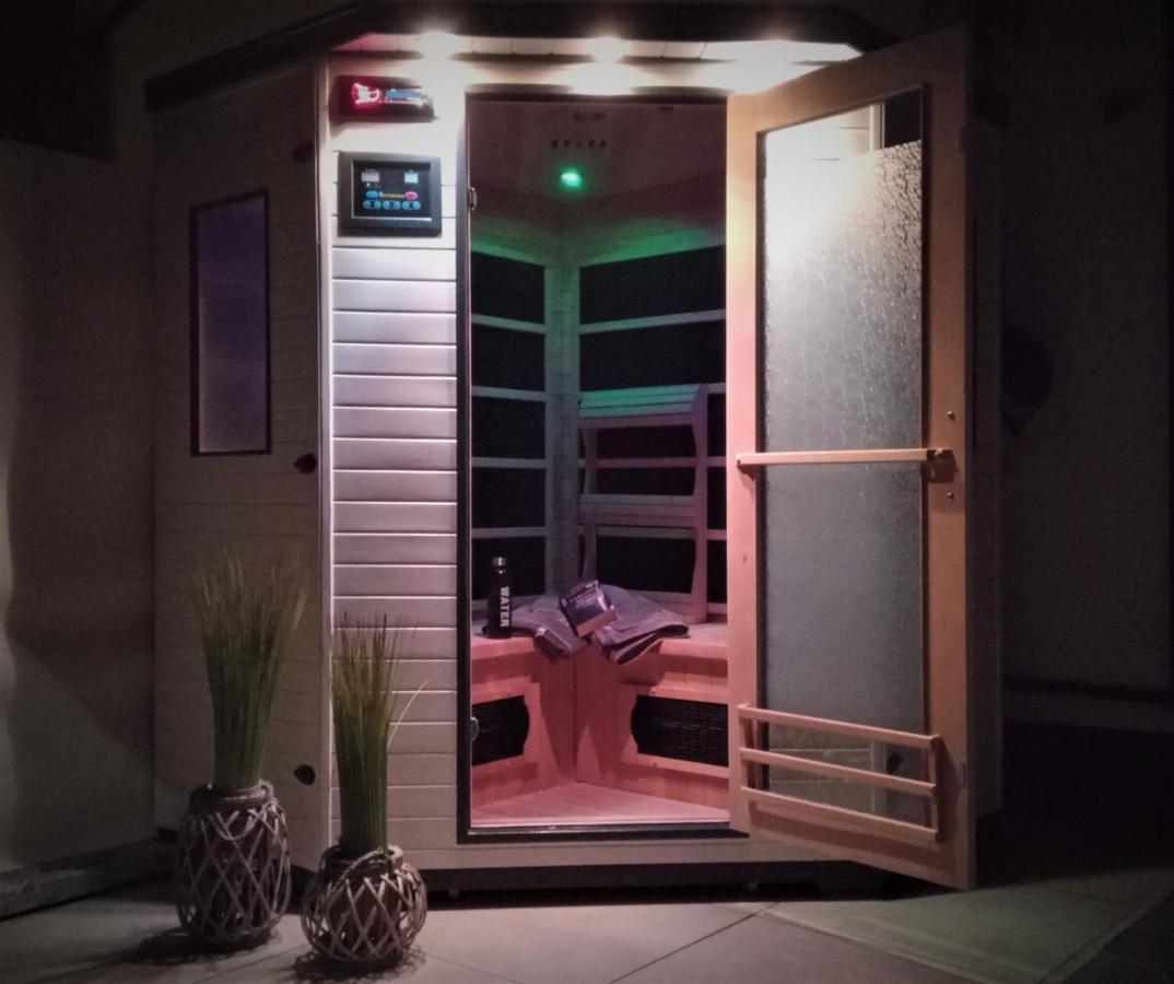 Seeblick-Ferienwohnung Im "Ferienhaus Agger-Blick" Mit Traumhafter Sonnen-Terrasse, Sauna, E-Kamin & Kajak Gummersbach Exterior foto